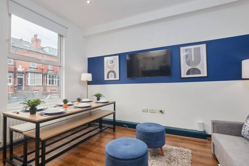 Large House Close To Leeds - Ideal For Groups Bagian luar foto
